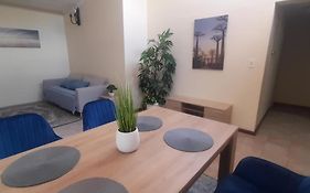 Impala Suite -Entire Unit- 2 Bedroom With 1 Ensuite Bathroom